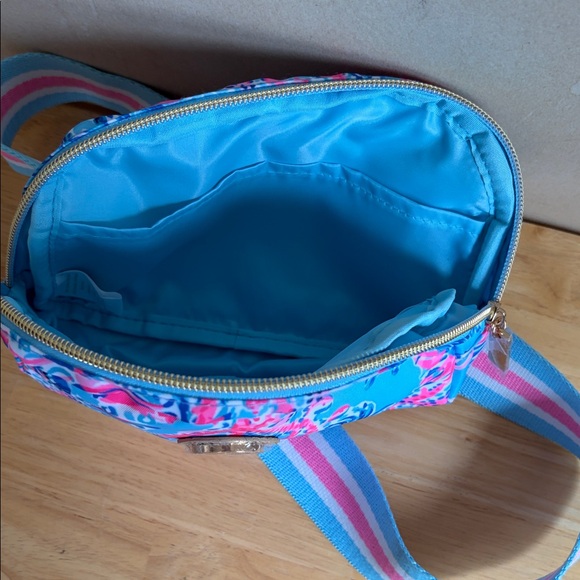 Lilly Pulitzer Blue Floral Belt Bag with Pink Accents - Picture 5 of 6
